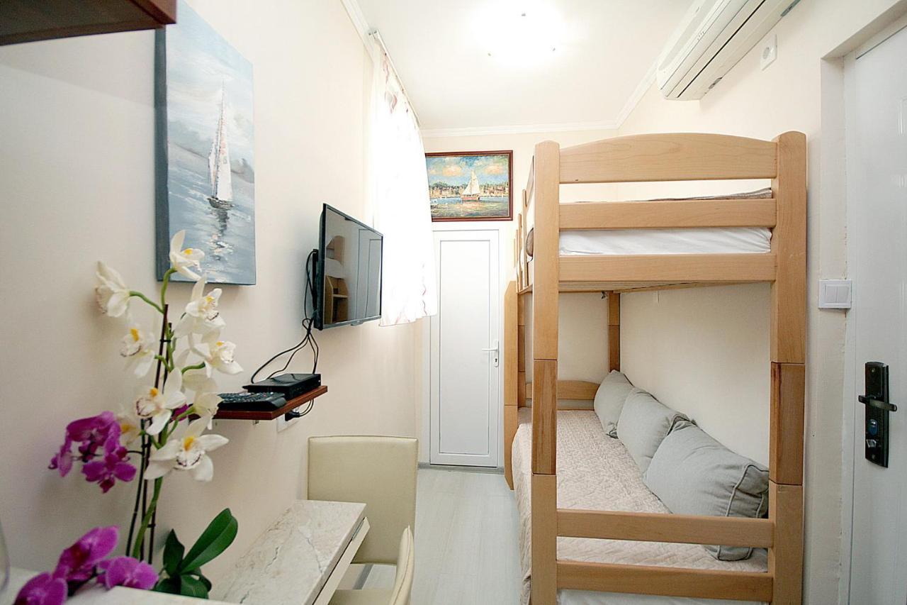 Studio Apartman Sveti Stefan Διαμέρισμα Εξωτερικό φωτογραφία